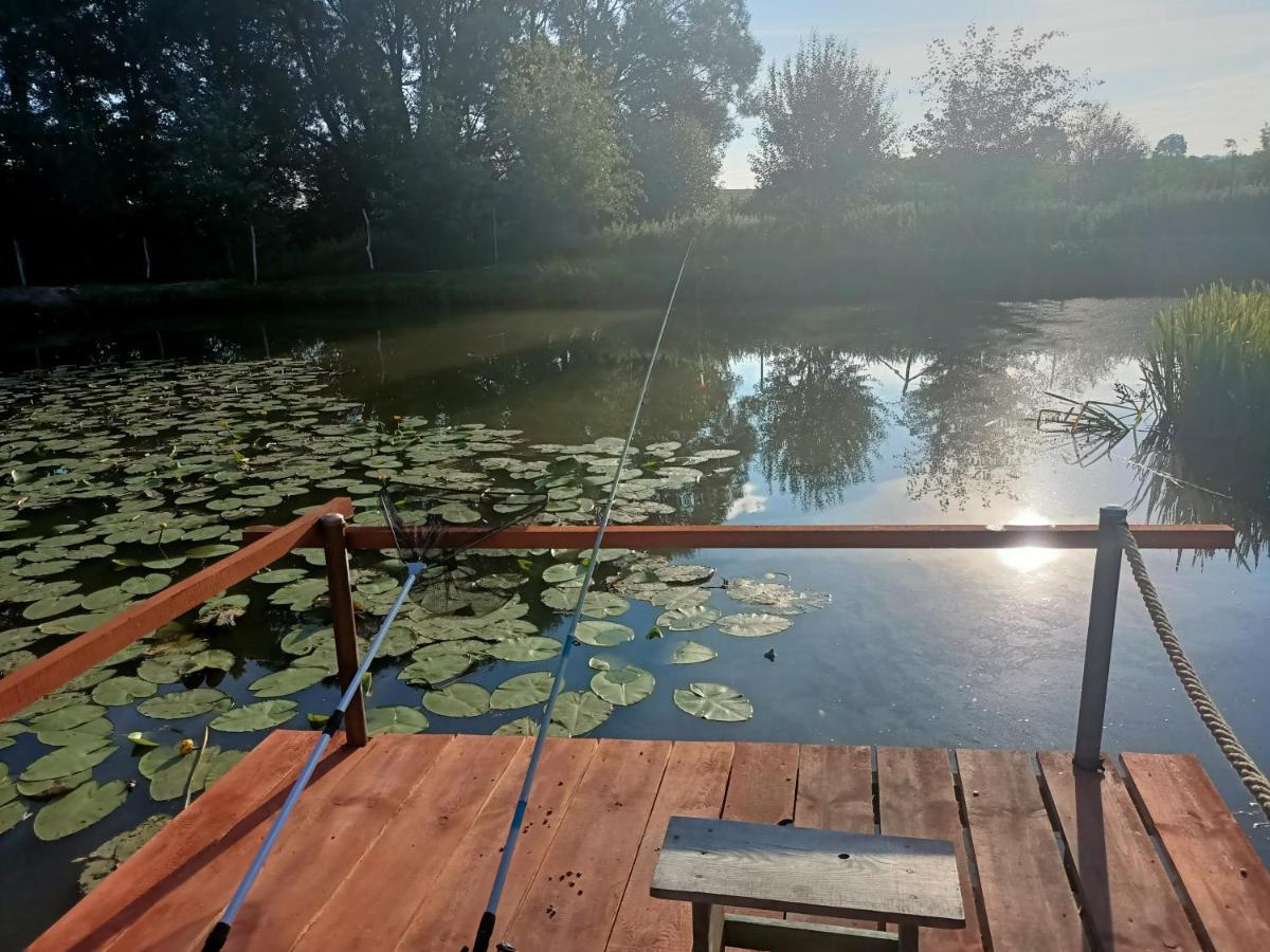 Smocze Ranczo Ferienhaus Ośno Lubuskie
